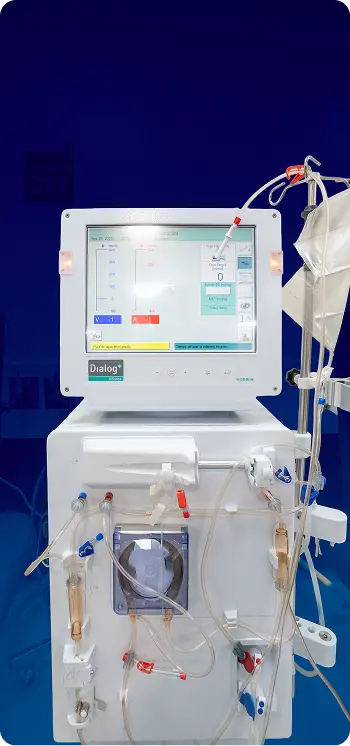 Máquina de hemodiálisis en servicio